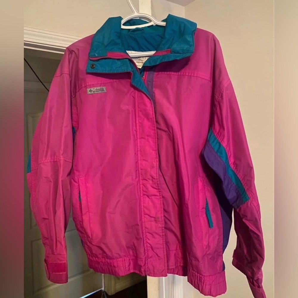 Columbia Vibrant Pink and Teal Windbreaker